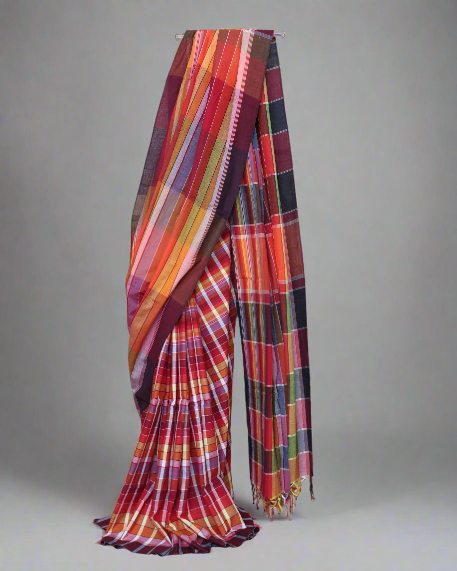 Handloom Cotton Saree – Crafted in Bengal