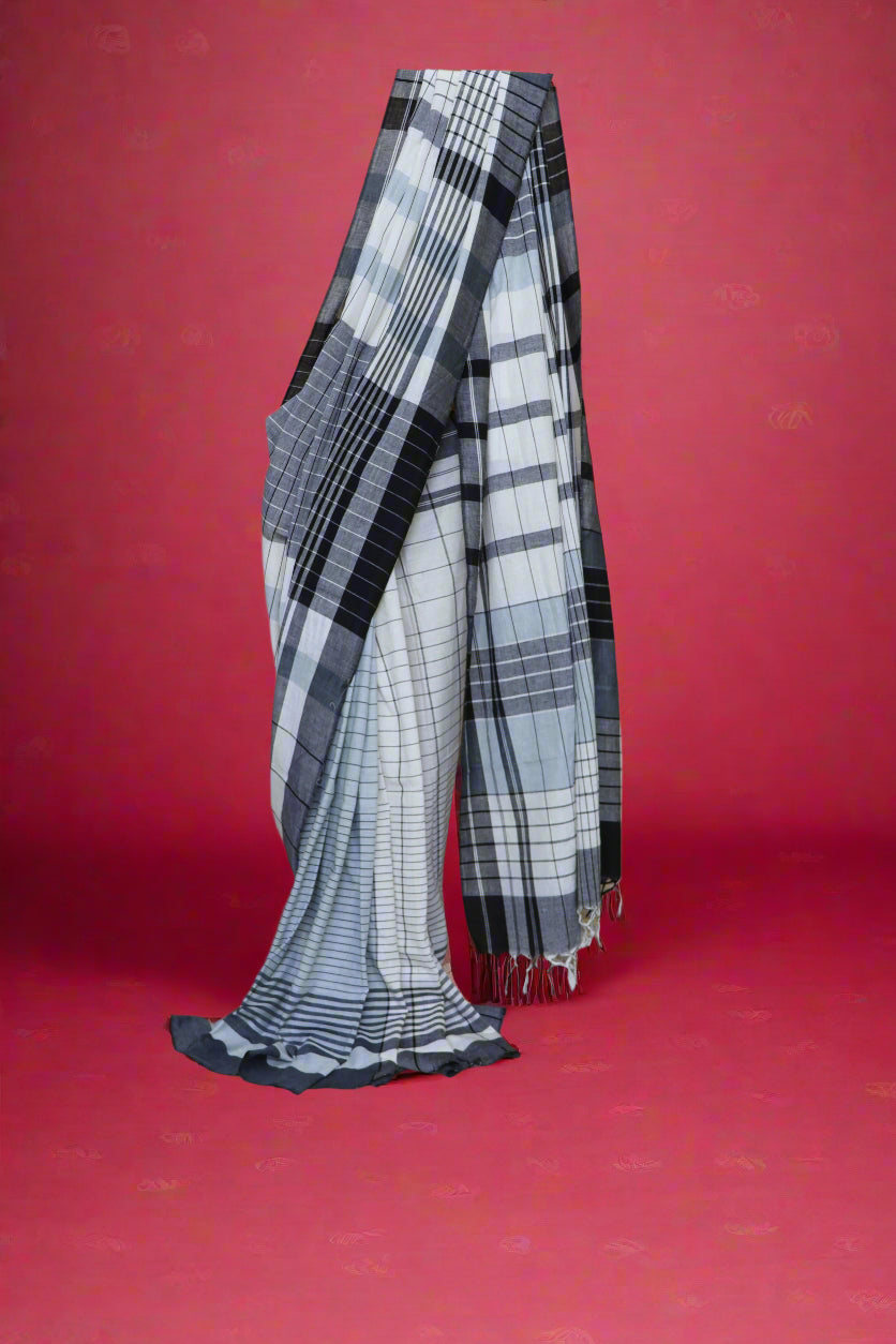 Handloom Cotton Saree – Crafted in Bengal