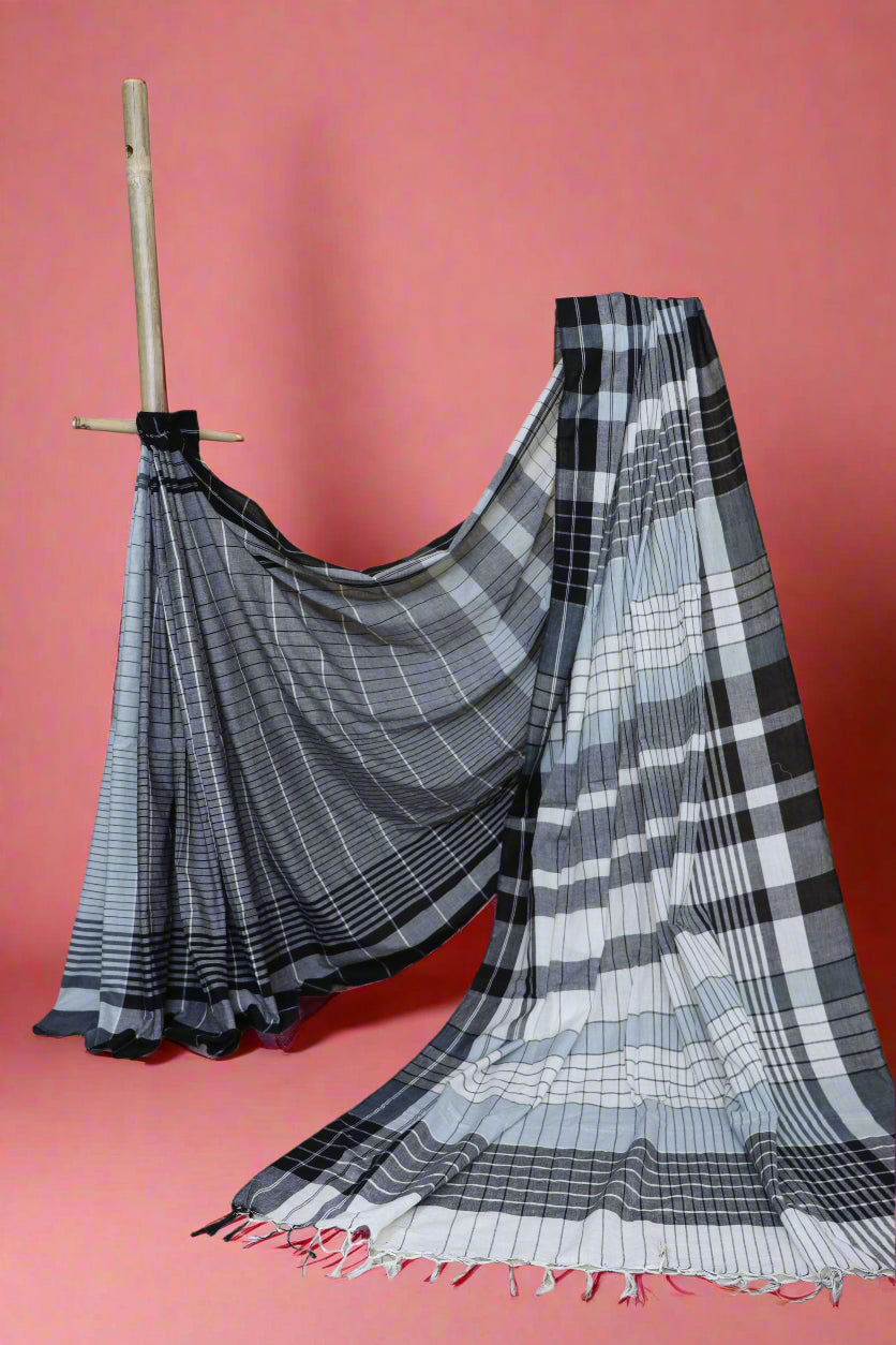 Handloom Cotton Saree – Crafted in Bengal