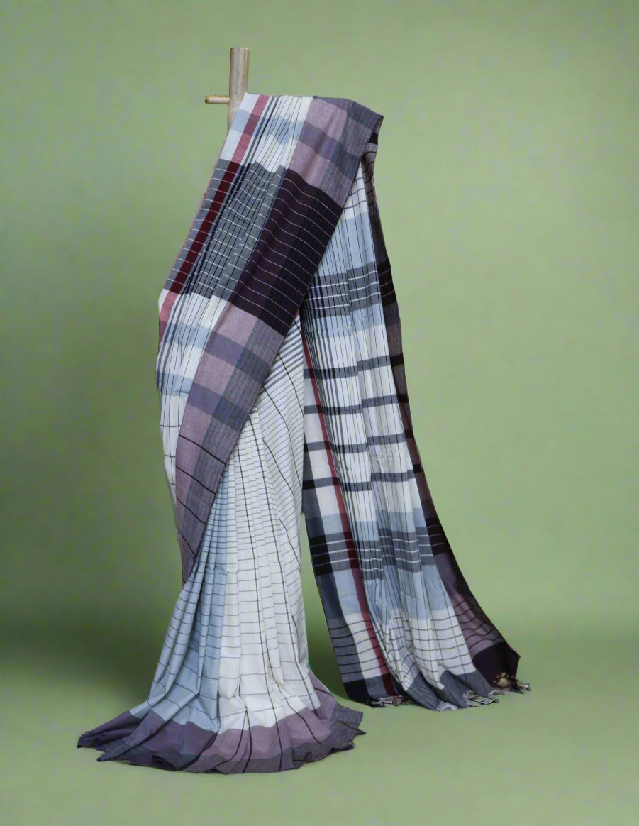 Handloom Cotton Saree – Crafted in Bengal