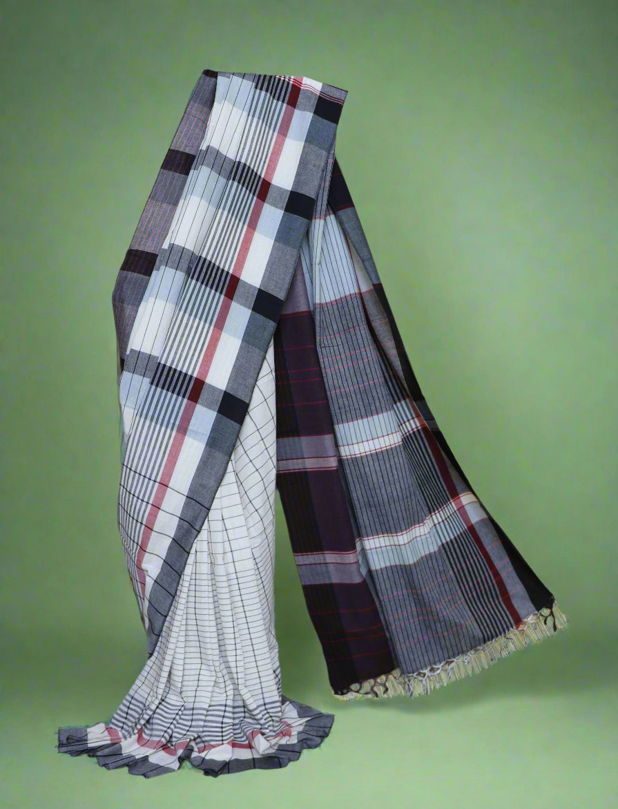Handloom Cotton Saree – Crafted in Bengal
