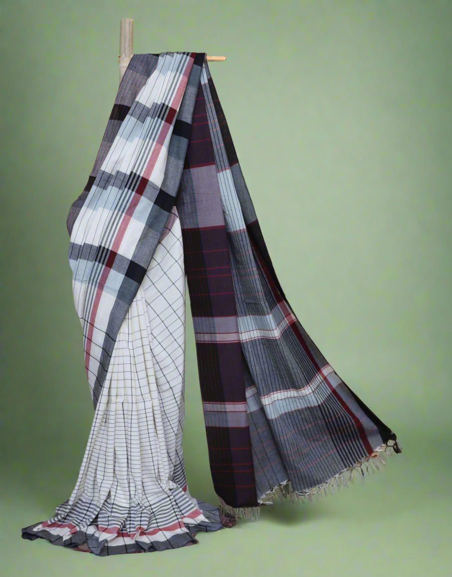 Handloom Cotton Saree – Crafted in Bengal