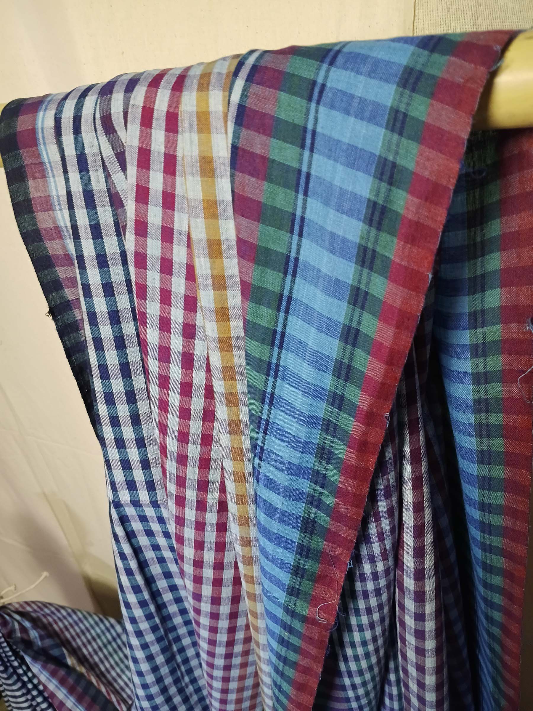 Contemporary Gamchha Cotton Saree – Teal Maroon Check