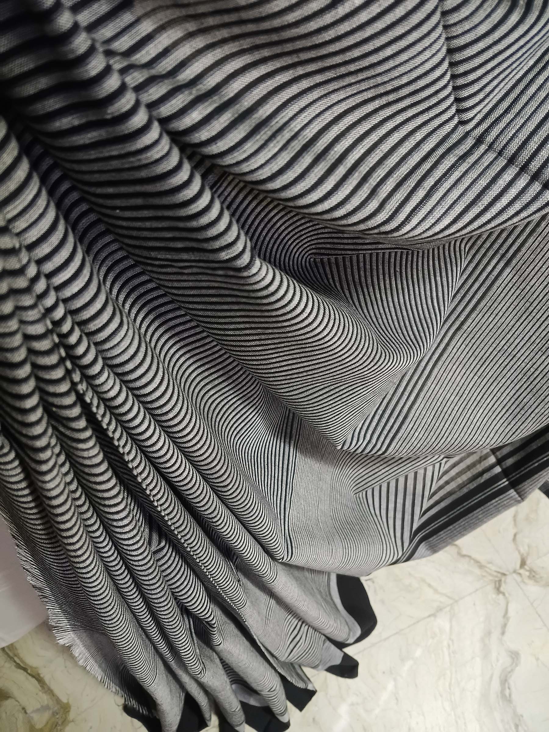 Contemporary Gamchha Cotton Saree – Monochrome Stripe