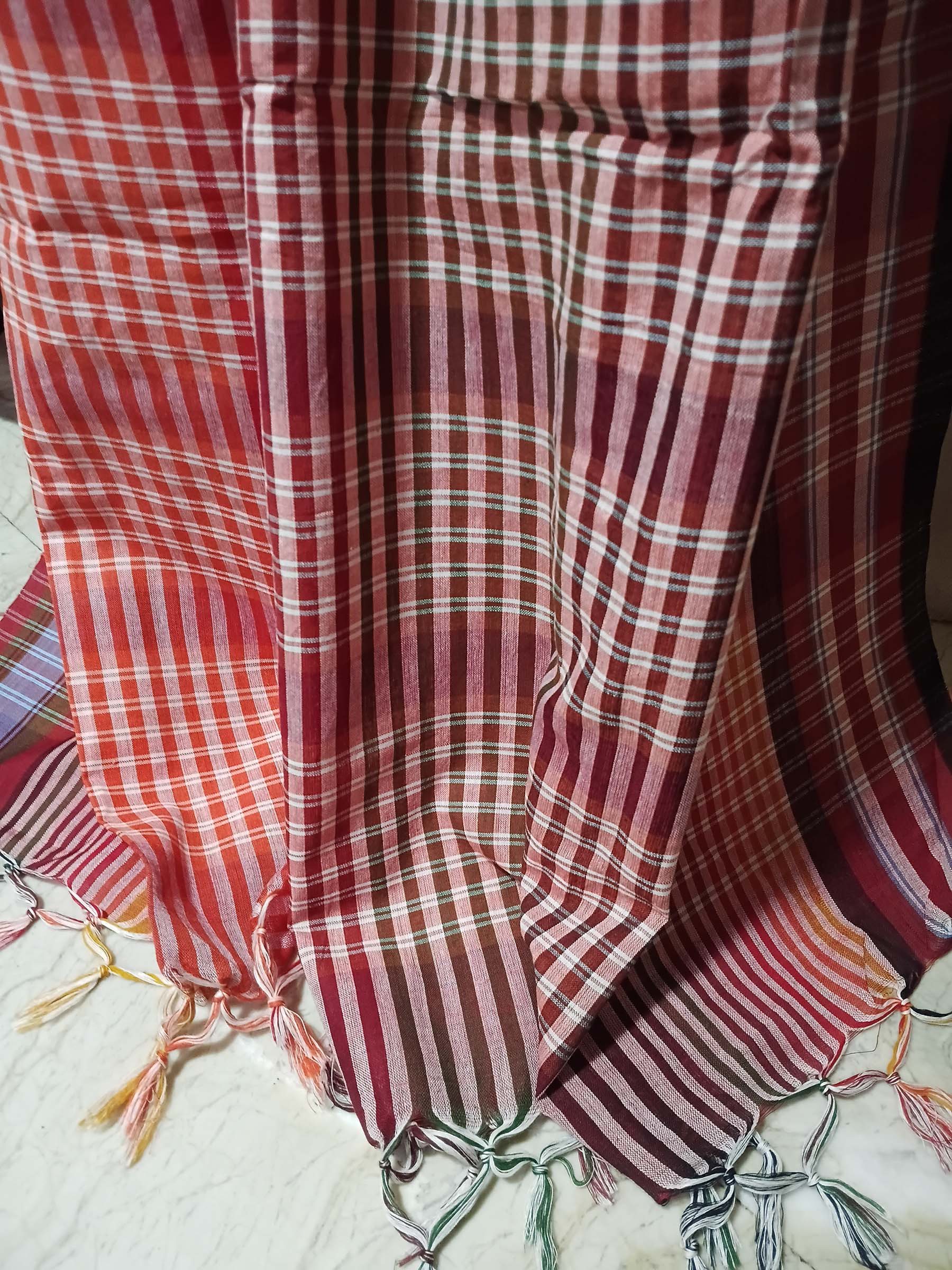 Contemporary Gamchha Cotton Saree – Classic Red Stripe