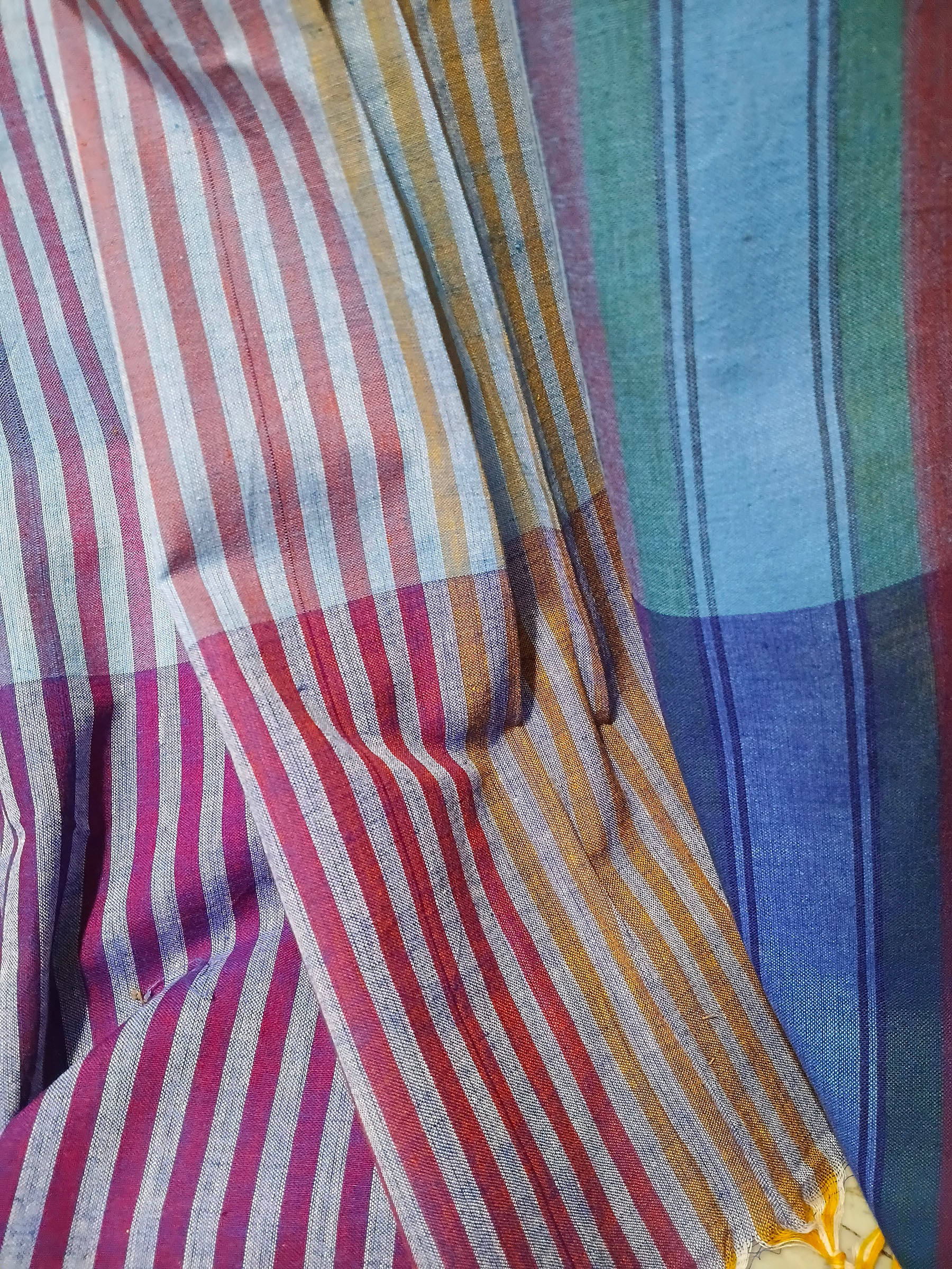 Blue & Purple Checked Gamchha Cotton Saree – Handwoven Bengal Cotton Saree