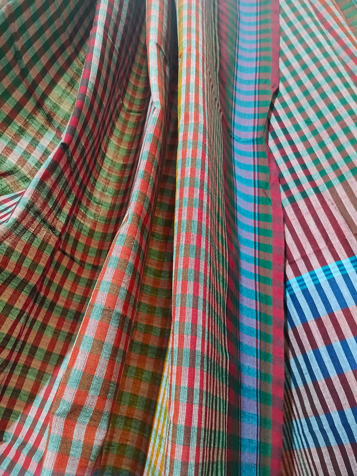 Red & Blue Checked Handloom Saree