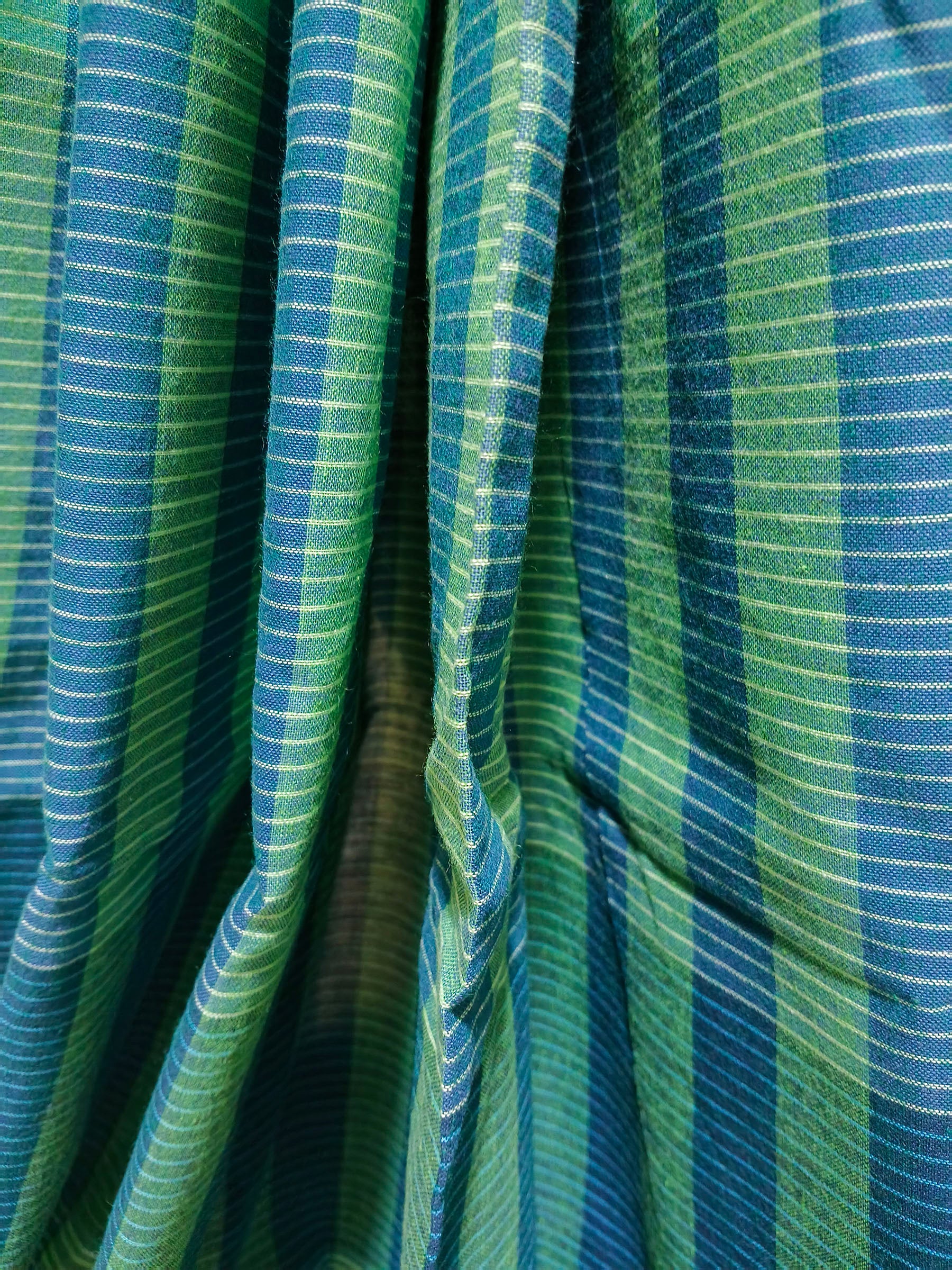 Contemporary Gamchha Cotton Saree – Aqua Green & Deep Blue Checks