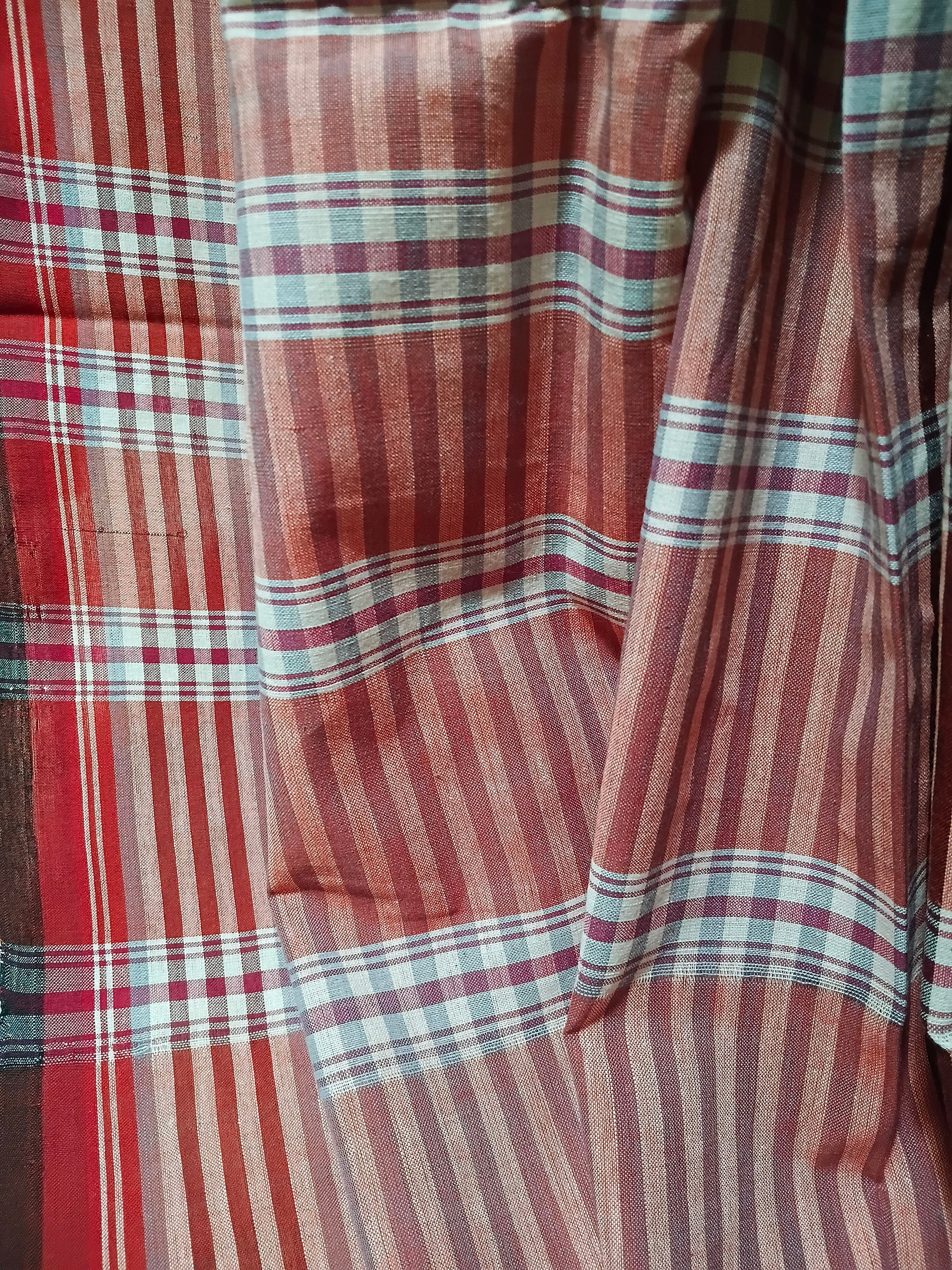 Contemporary Gamchha Cotton Saree – Soft Rose Pink & White Checks
