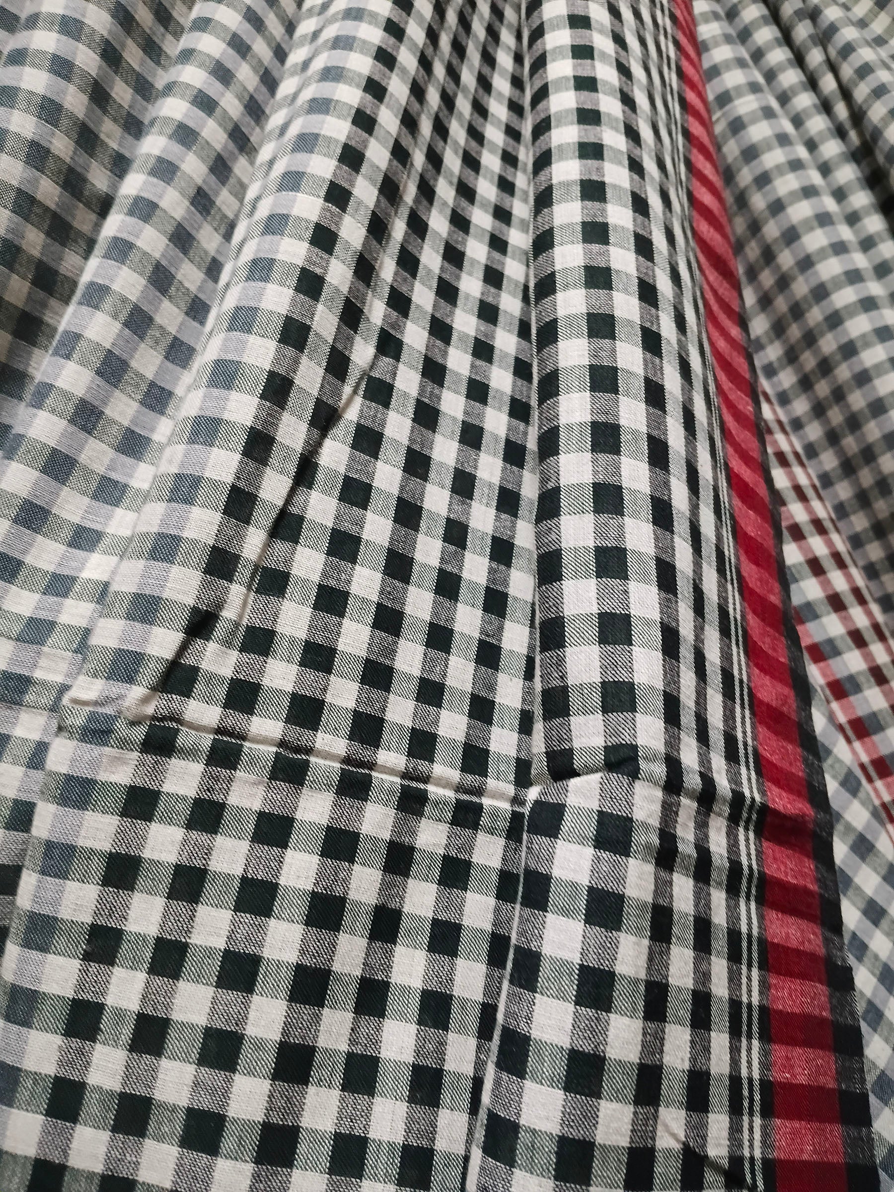Contemporary Gamchha Cotton Saree – Sage Green & White Fine Checks
