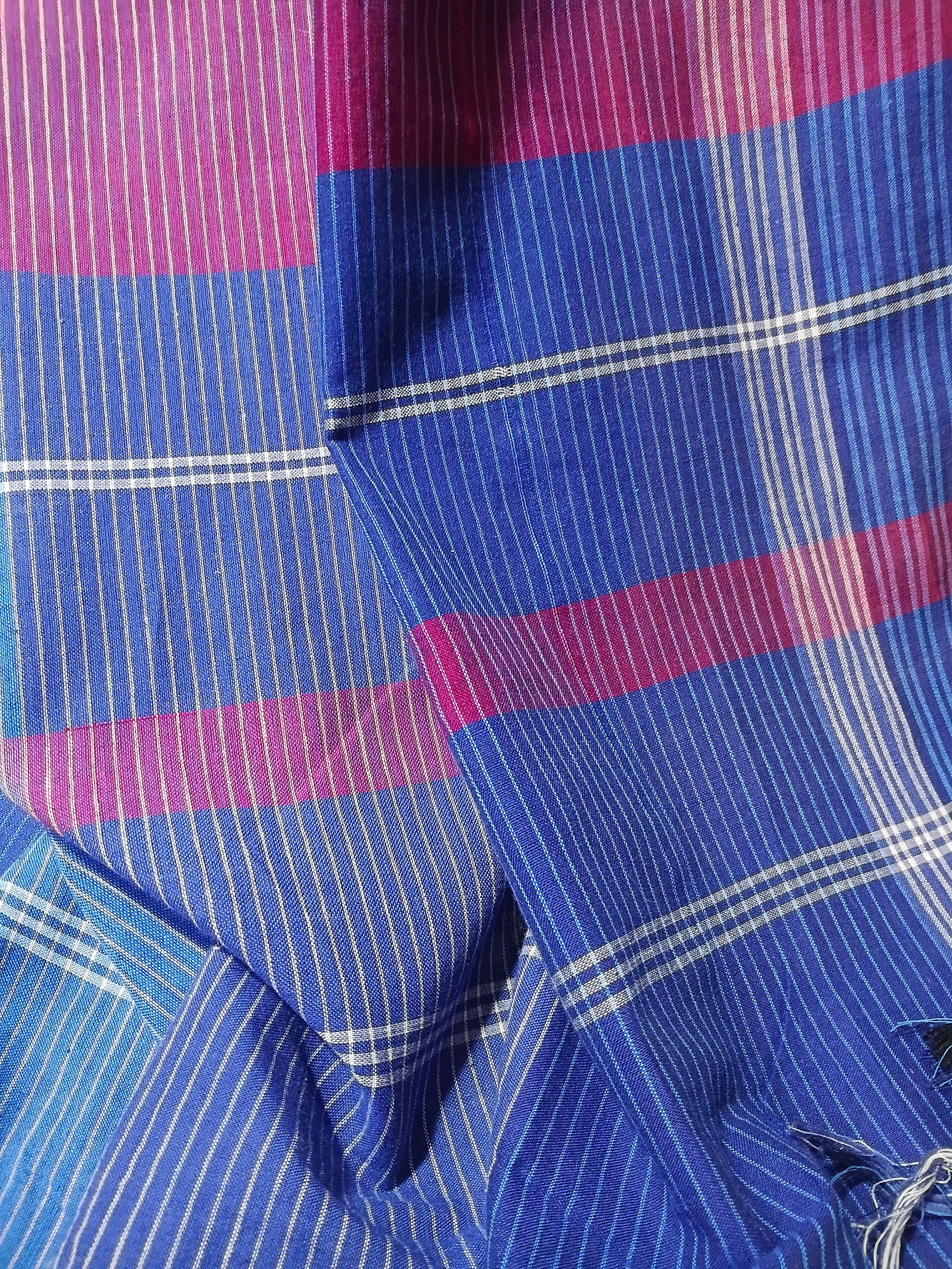 Blue & Magenta Gamchha Cotton Saree – Handwoven Checked Bengal Saree