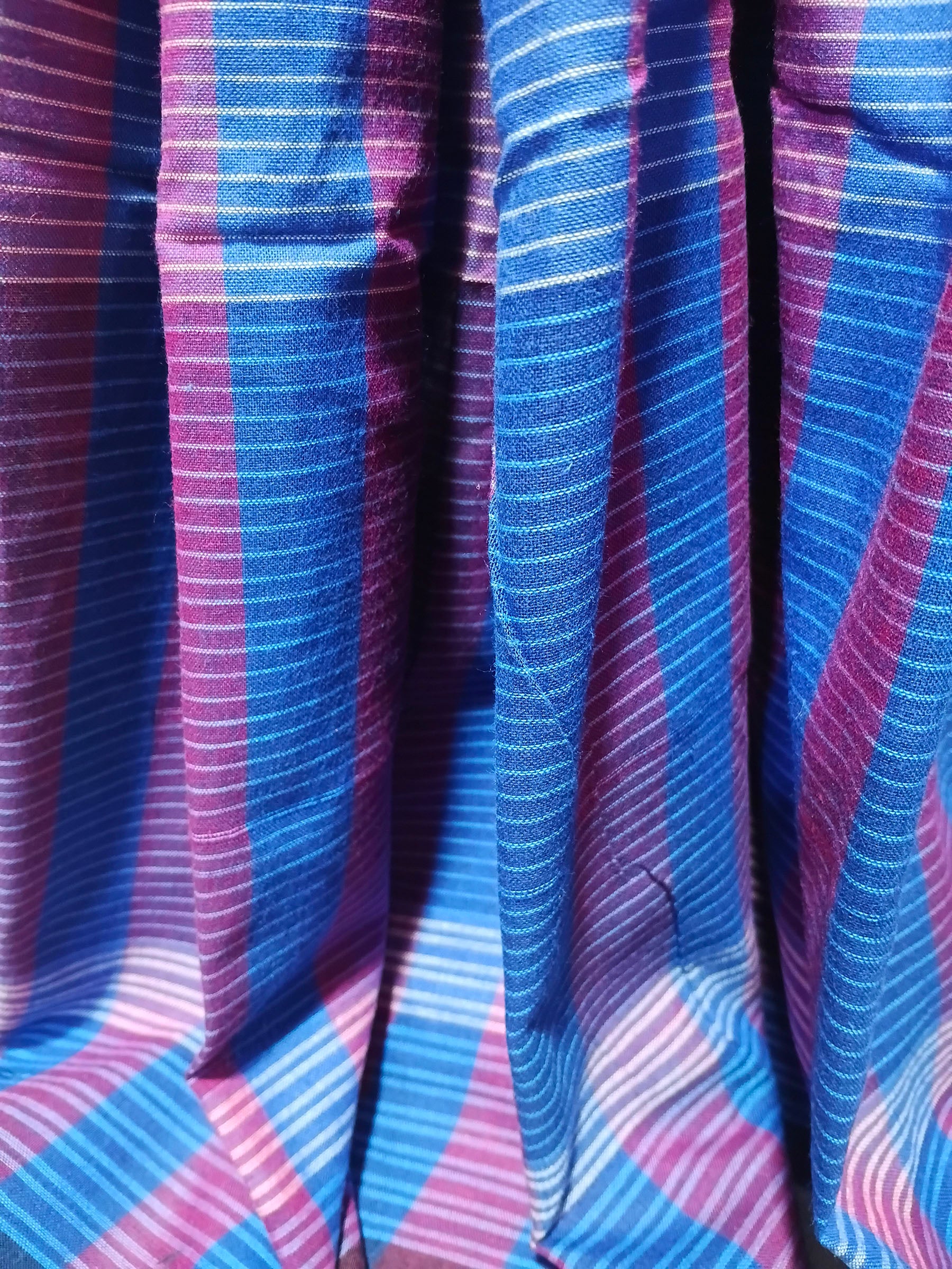 Blue & Magenta Gamchha Cotton Saree – Handwoven Checked Bengal Saree