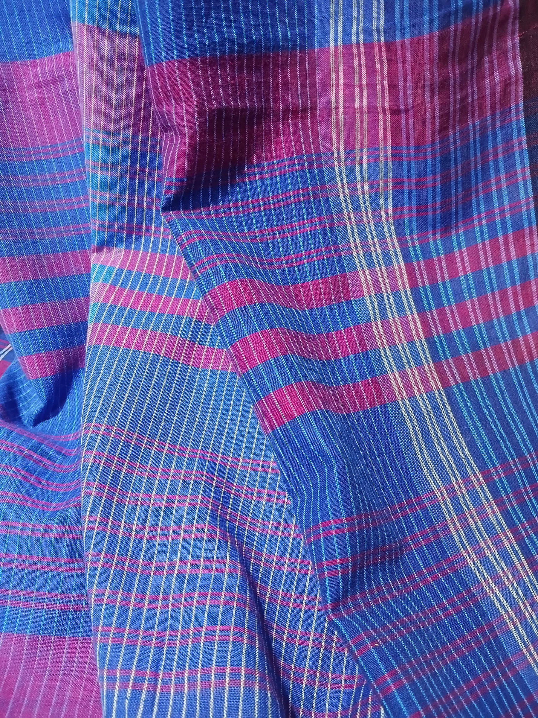 Magenta & Indigo Gamchha Cotton Saree – Handwoven Bengal Checked Saree