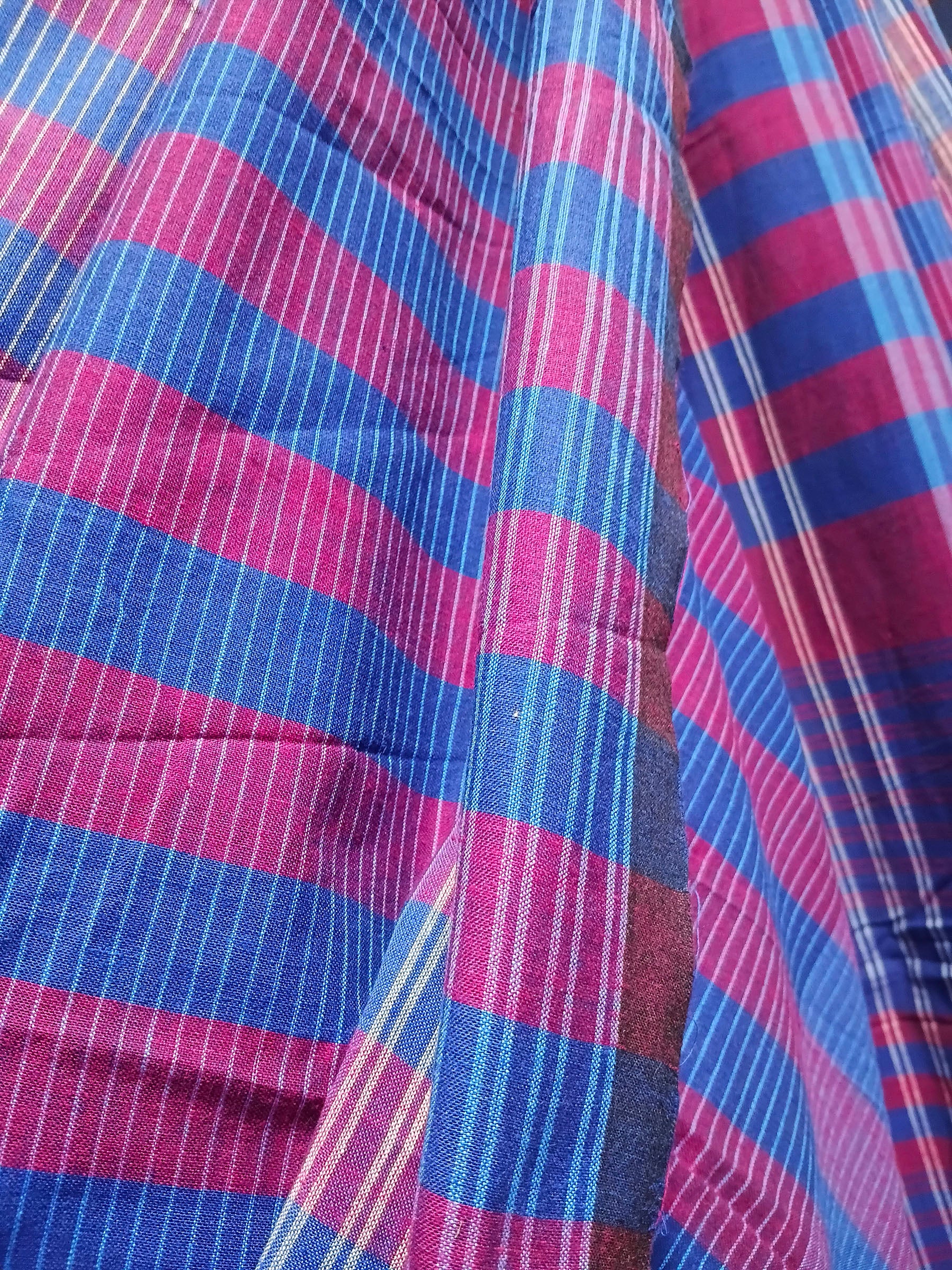 Magenta & Indigo Gamchha Cotton Saree – Handwoven Bengal Checked Saree