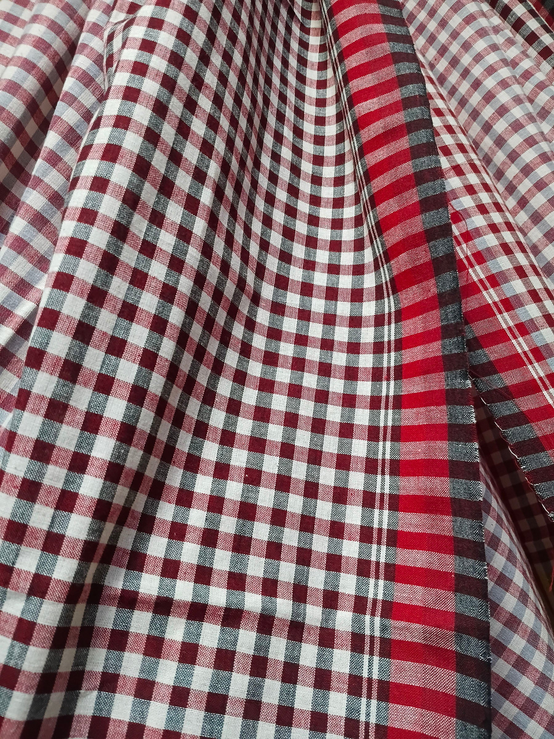 Berry Check Handloom Cotton Saree