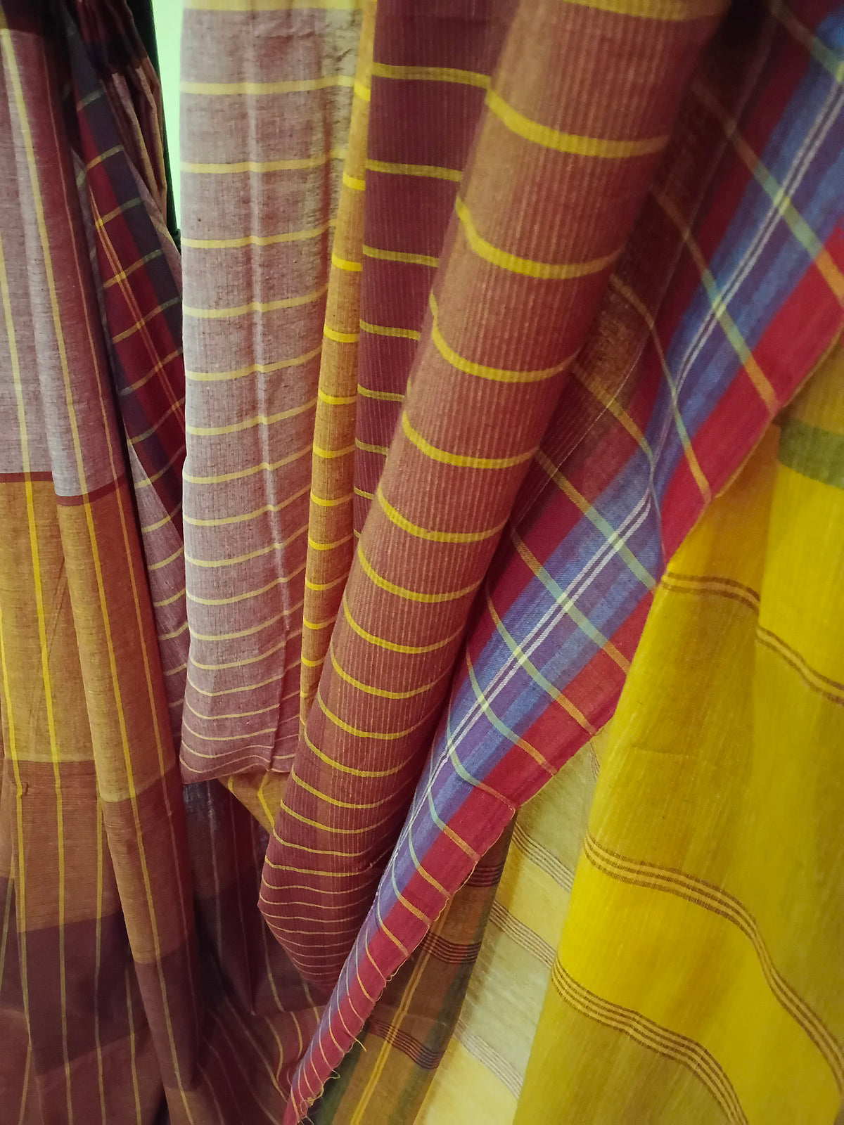 Mustard Maroon Handloom Gamchha Saree