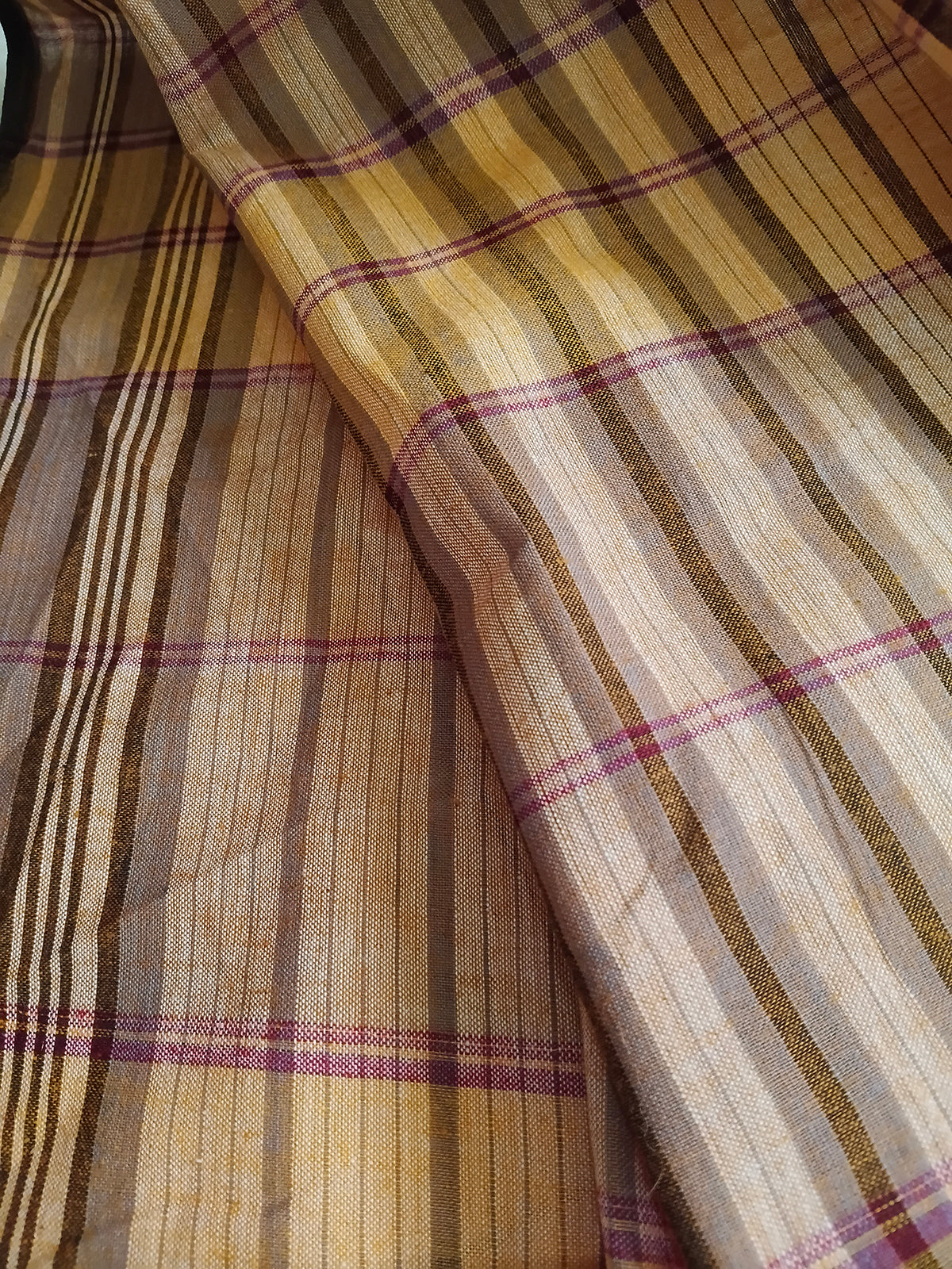 Plum & Beige Checked Handloom Saree with Blue Accents