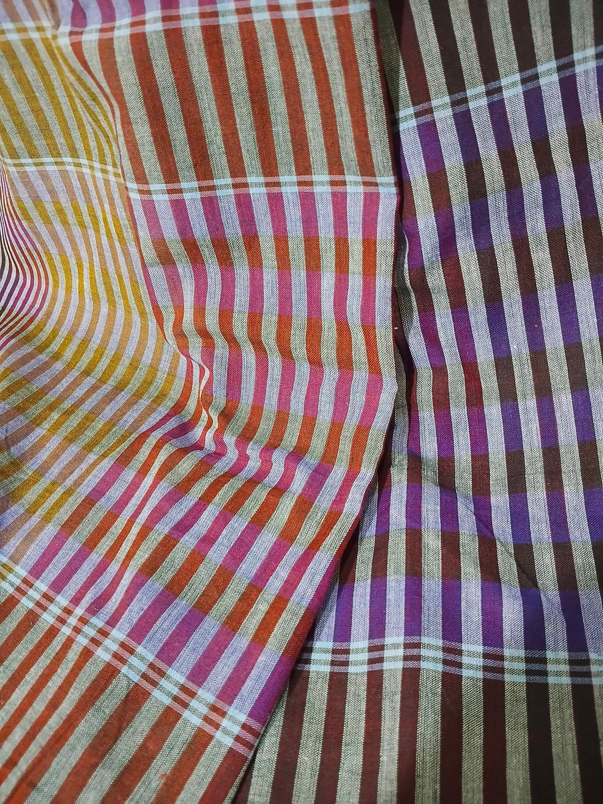Green & Multicolour Checked Handloom Saree