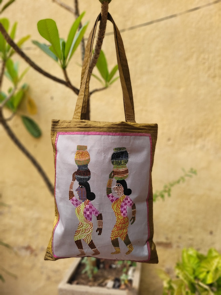 Gond painted Shoulder or tote bag. https://dastkarihaat.com/